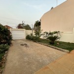 Lindo sobrado, centro.