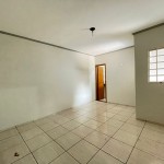 Imóvel com 02 residências.