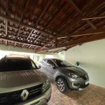 Ampla residência localizada na Vila Athaíde.