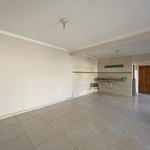 ACEITA FINANCIAMENTO! Casa com sobrado nos fundos