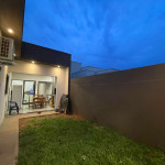 Residência novíssima e muito bem construída.