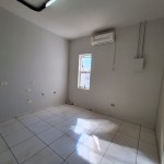SALA COMERCIAL COM EXCELENTE LOCALIZAÇÃO - CENTRO