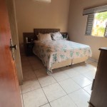 Residência situada em Quatá, SP.