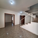 SOBRADO BENEFICIADO COM 03 DORMITÓRIOS - VILA NOVA