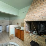 Ampla residência localizada na Vila Athaíde.