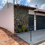 Casa muito bem conservada.