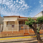 Residência localizada no Centro da Cidade!