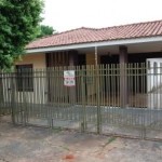 Ampla residência no centro da Cidade!