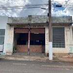 Prédio comercial localizado no Centro da Cidade