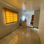 Residência muito bem localizada!