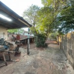 Amplo terreno com localização comercial.