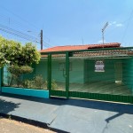Residência no centro da cidade!