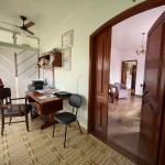 Ampla residência localizada na Vila Athaíde.