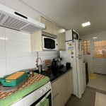 Lindo sobrado, centro.