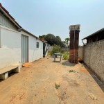 Casa de madeira com excelente localização!