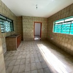 Ampla residência no Centro da Cidade!