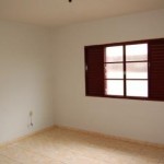 Ampla residência no centro da Cidade!