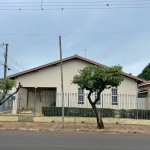Residência situada na Av. Paraguaçu.