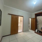 ACEITA FINANCIAMENTO! Casa com sobrado nos fundos