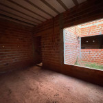 Casa em processo de construção, Ville de France.