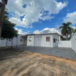 Residência próxima a Faculdade.
