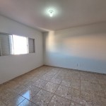 SOBRADO BENEFICIADO COM 03 DORMITÓRIOS - VILA NOVA