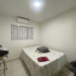 ACEITA FINANCIAMENTO! Casa bem conservada
