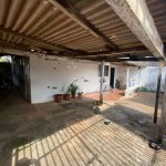 Casa próxima a Prefeitura.