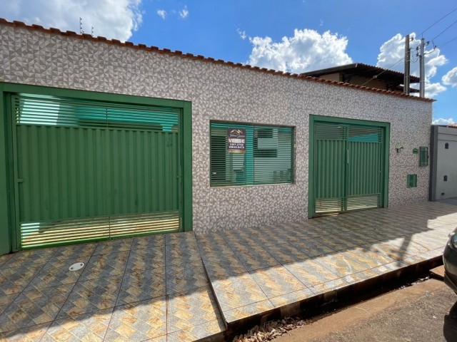 Ampla residência no Centro da Cidade!