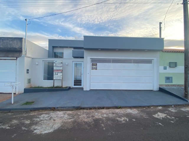 ACEITA FINANCIAMENTO! Casa recém construída